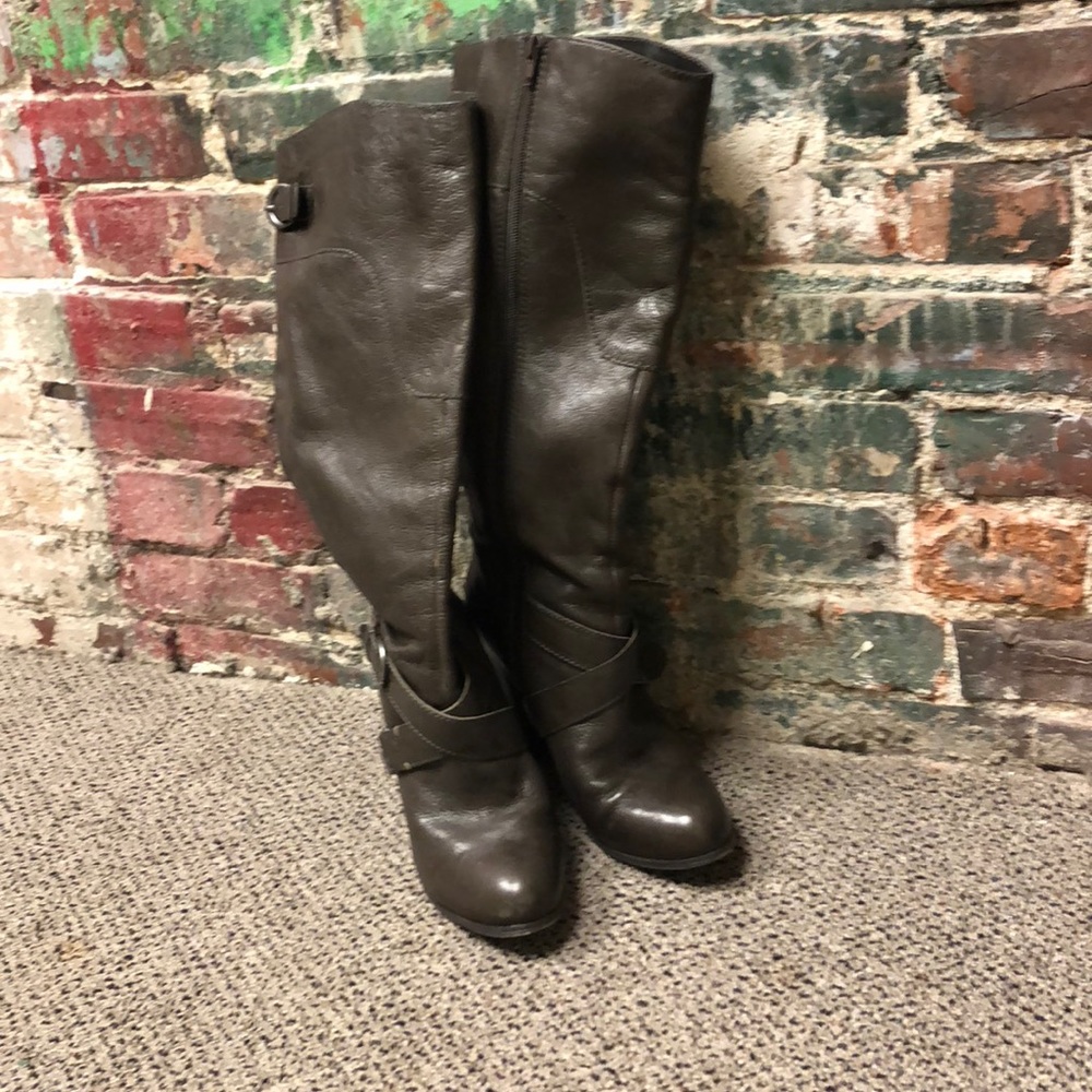 Nine West brown boots